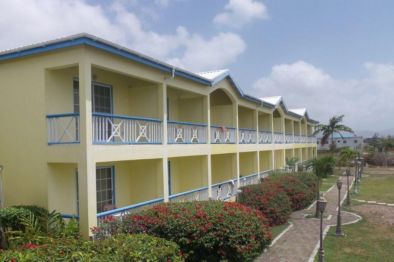 Anchorage Inn Dickenson Bay 外观 照片