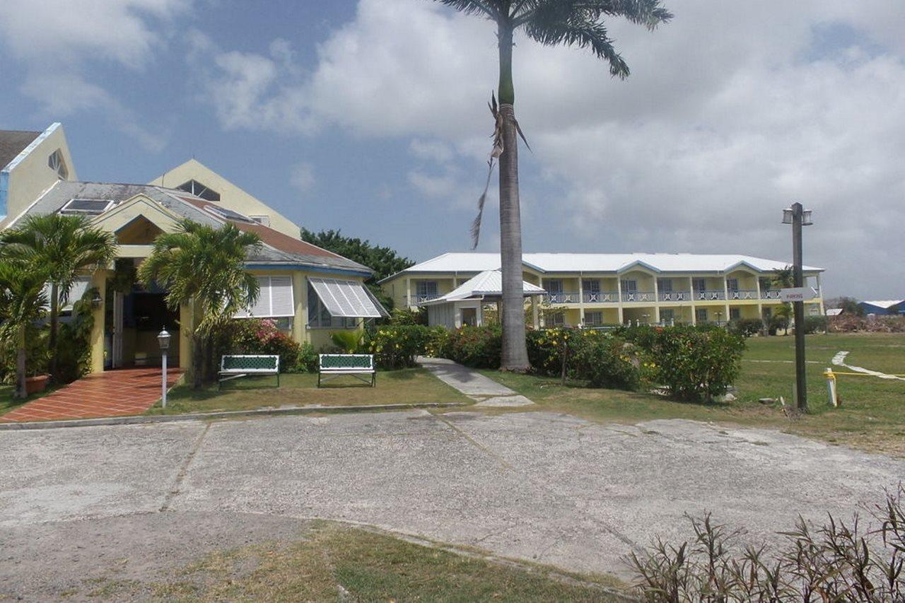 Anchorage Inn Dickenson Bay 外观 照片