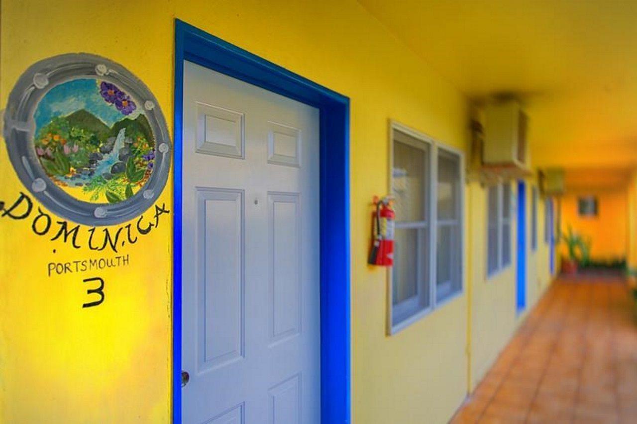 Anchorage Inn Dickenson Bay 外观 照片