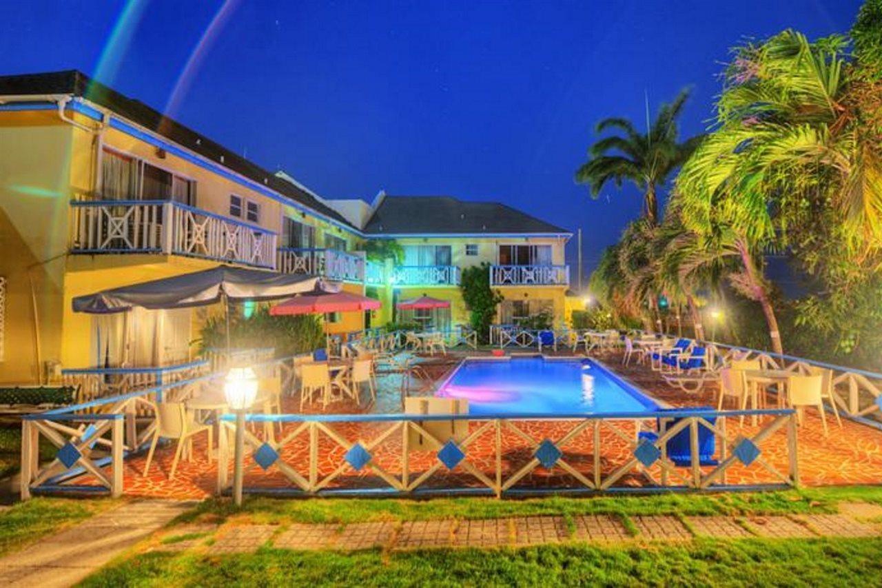 Anchorage Inn Dickenson Bay 外观 照片