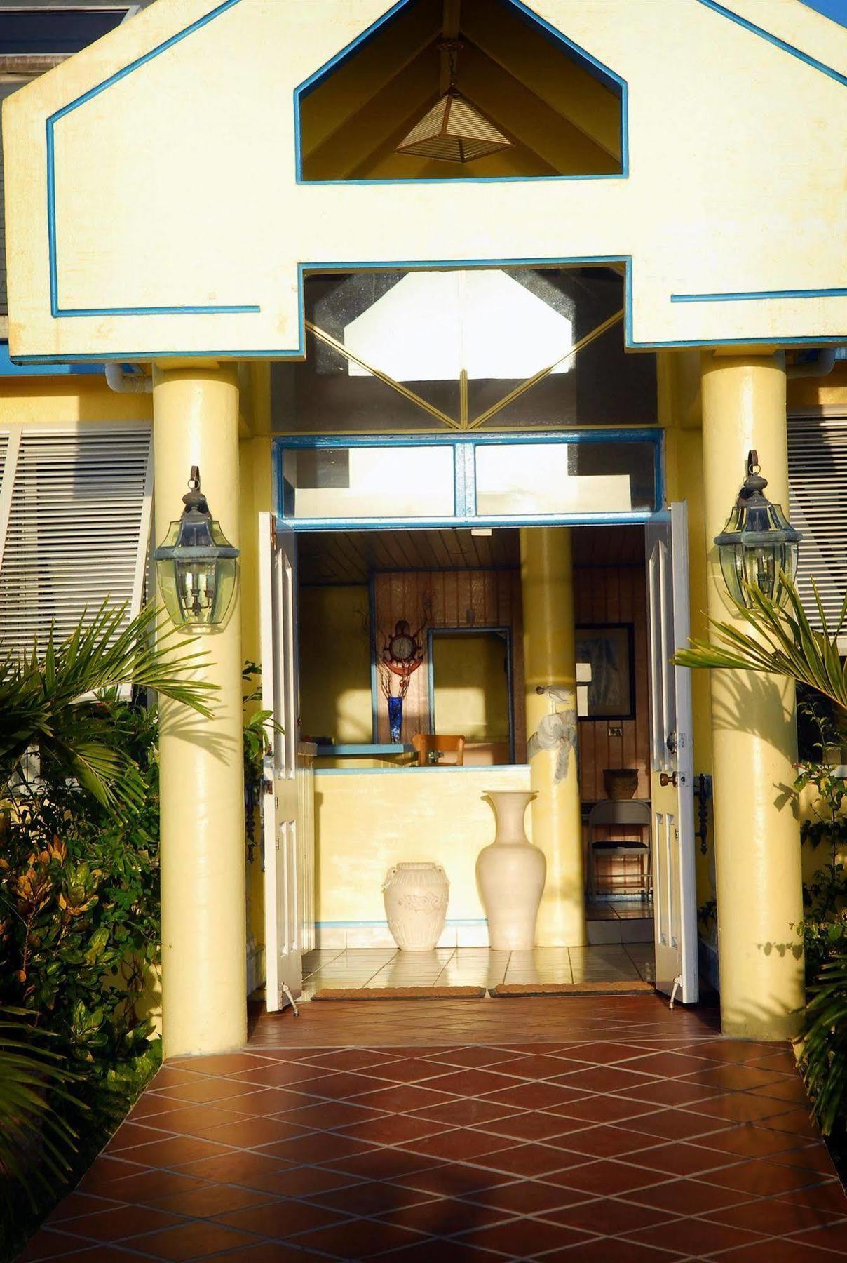Anchorage Inn Dickenson Bay 外观 照片