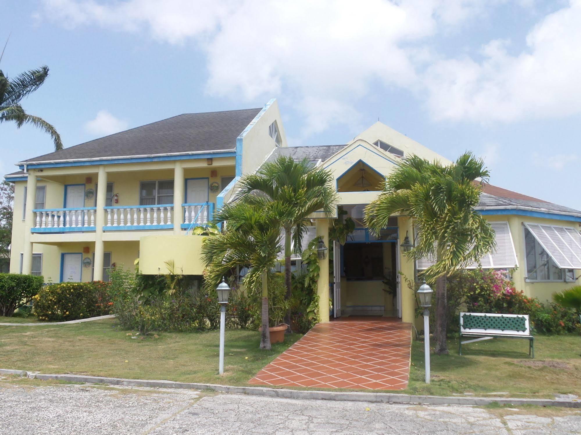 Anchorage Inn Dickenson Bay 外观 照片